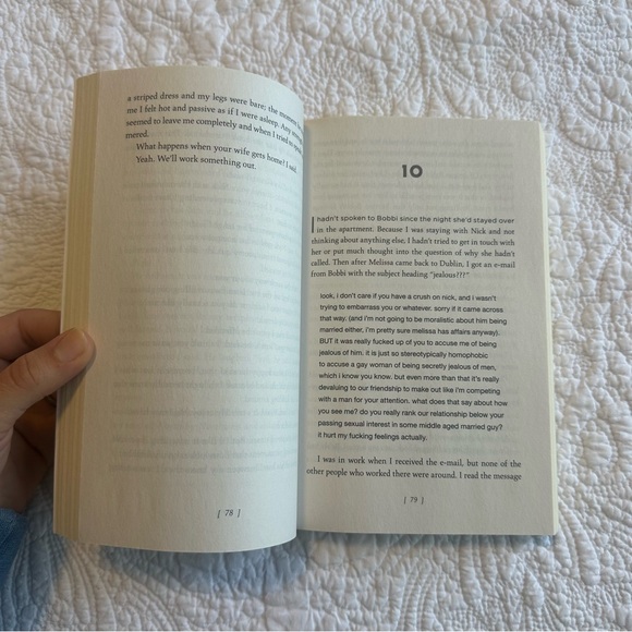 Conversations With Friends: A Novel by Sally Rooney - Picture 5 of 6